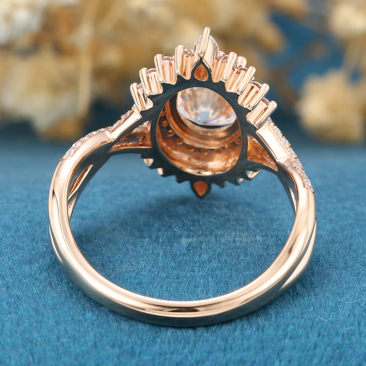 Oval Cut Moissanite Engagement ring - Image 6