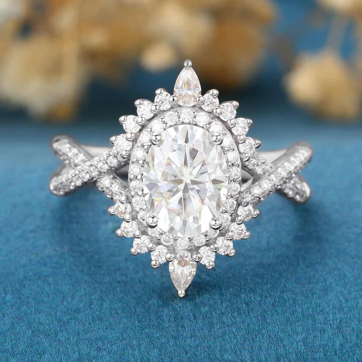 Oval Cut Moissanite Engagement ring - Image 7