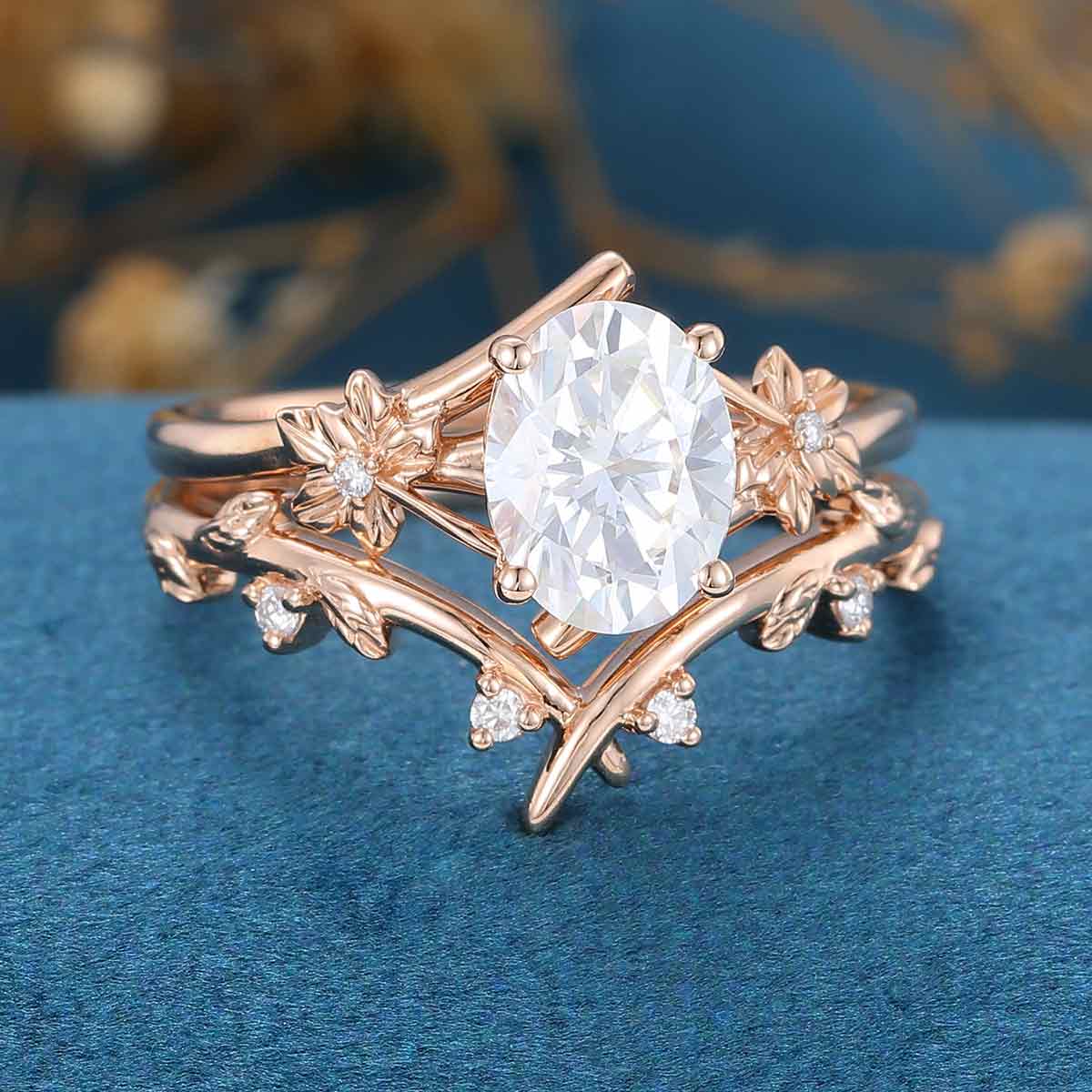 Oval cut Moissanite Engagement ring Bridal Set - Image 4