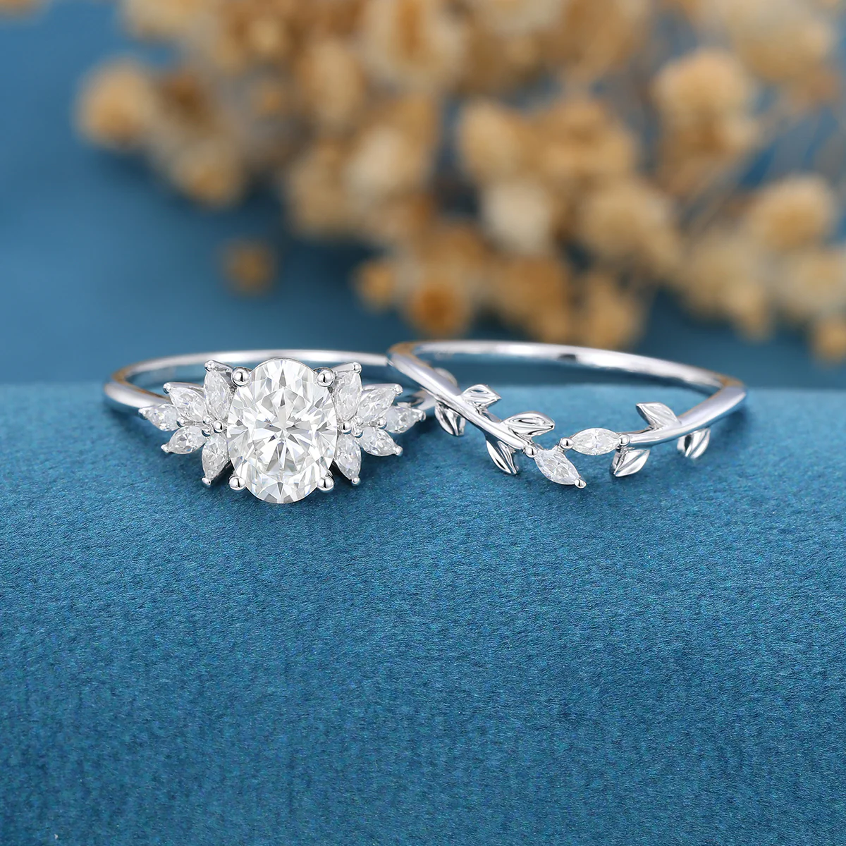 Oval cut Moissanite Engagement ring Bridal Set - Image 5