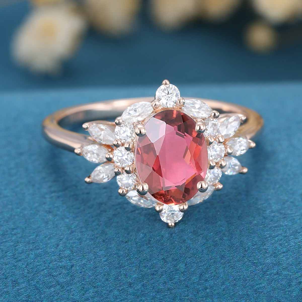Oval cut Tourmaline Cluster Engagement ring - Image 4