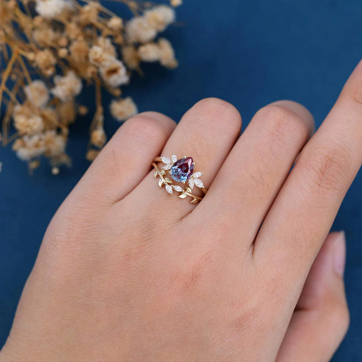 Pear cut Alexandrite | Diamond Engagement Ring Bridal Set - Image 2
