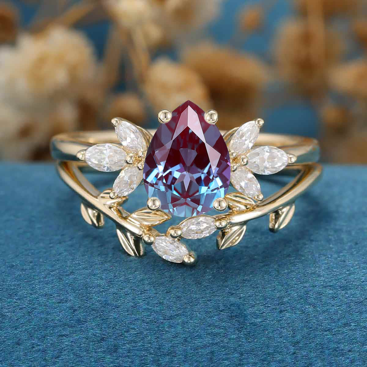 Pear cut Alexandrite | Diamond Engagement Ring Bridal Set - Image 4