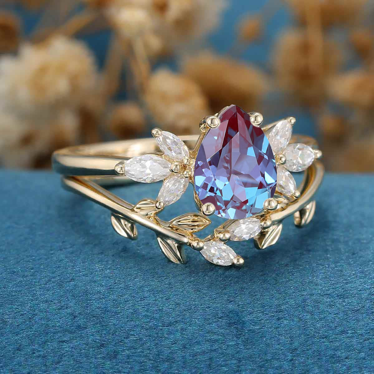 Pear cut Alexandrite | Diamond Engagement Ring Bridal Set - Image 5