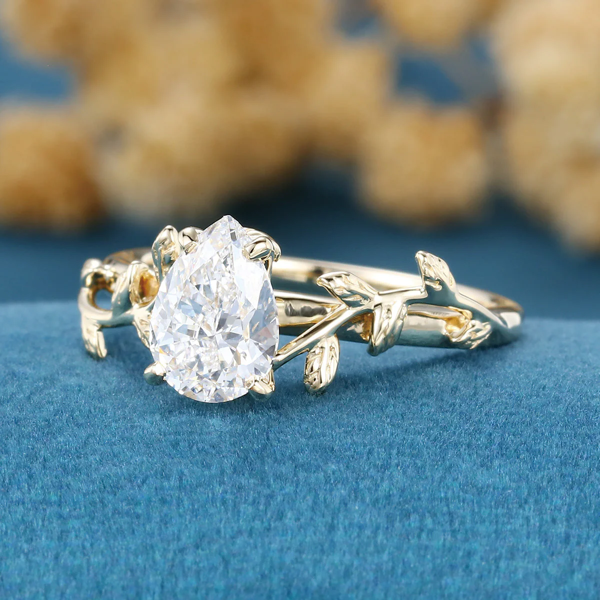 Pear cut Lab-Grown Diamond Leaf Rose Gold Engagement Ring - Image 5