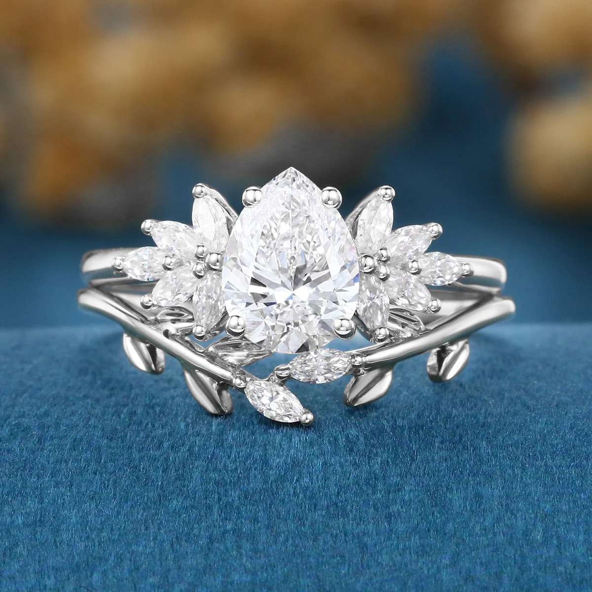 Pear cut Lab Grown Diamond Wedding bridal set - Image 8