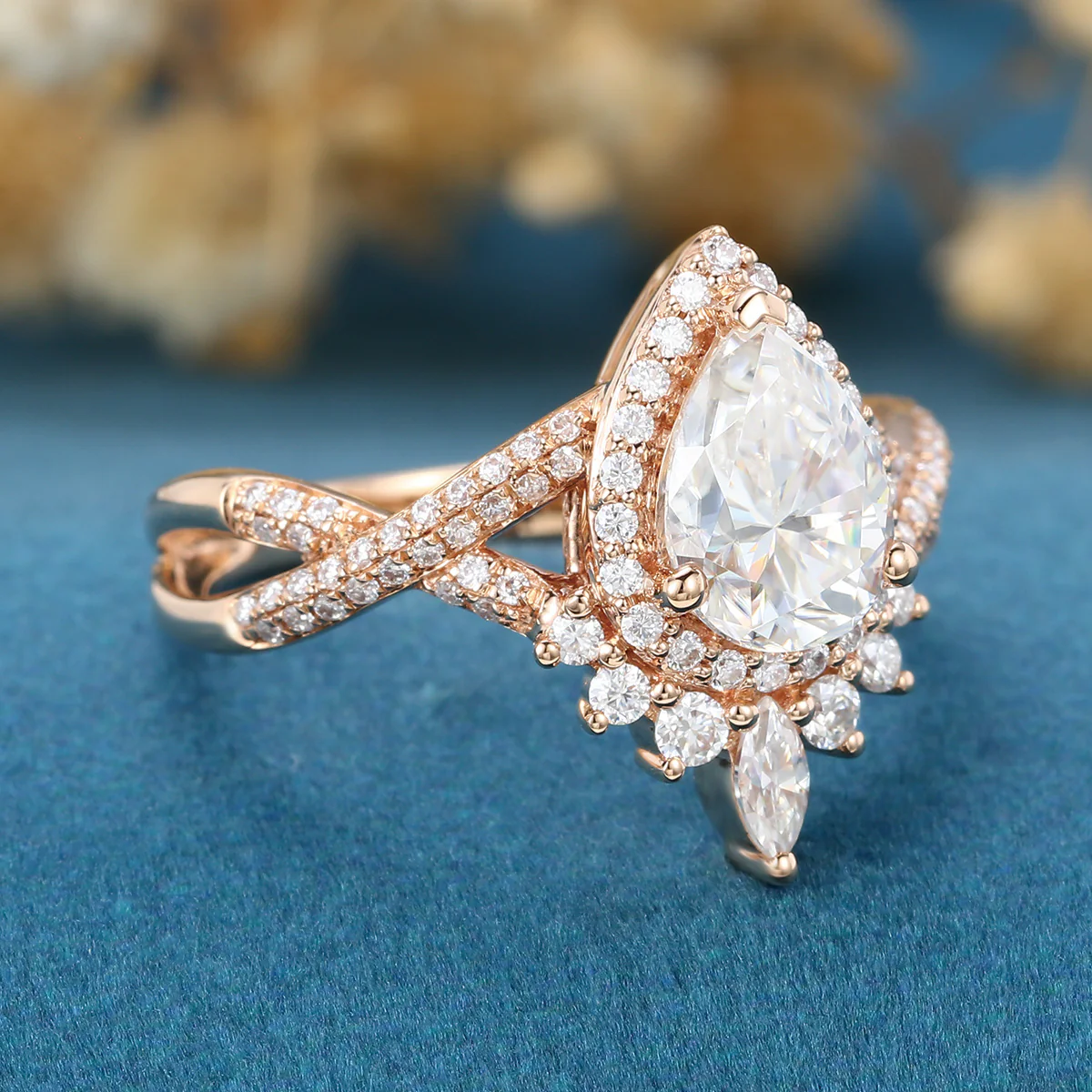Pear Cut Moissanite Engagement ring - Image 4
