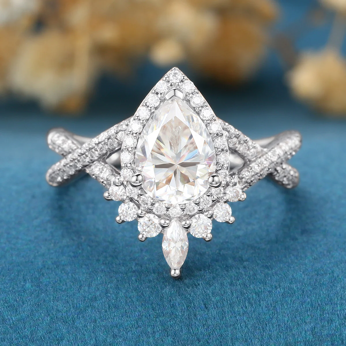 Pear Cut Moissanite Engagement ring - Image 7