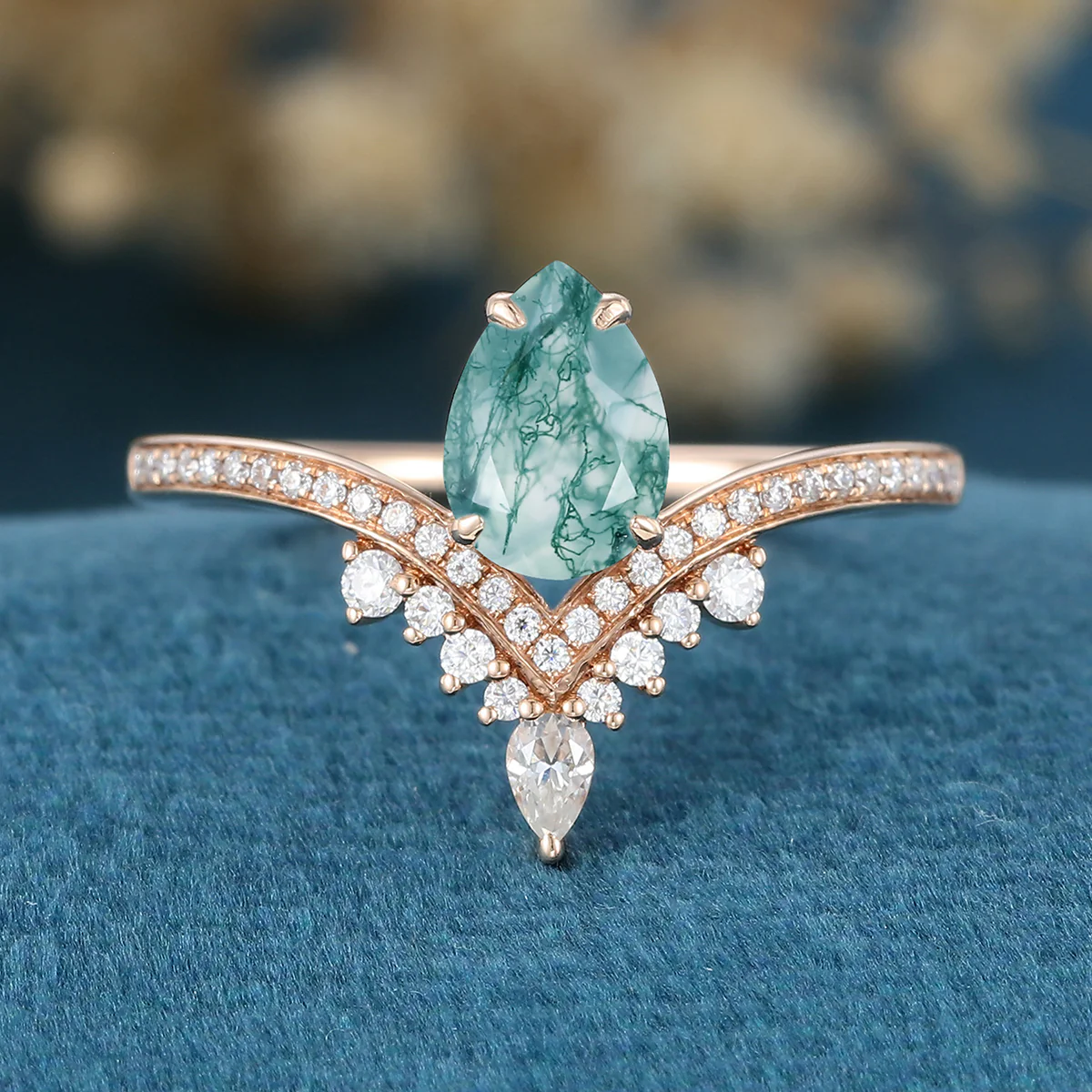 Pear cut Moss Agate Halo Gold Engagement ring - Image 3