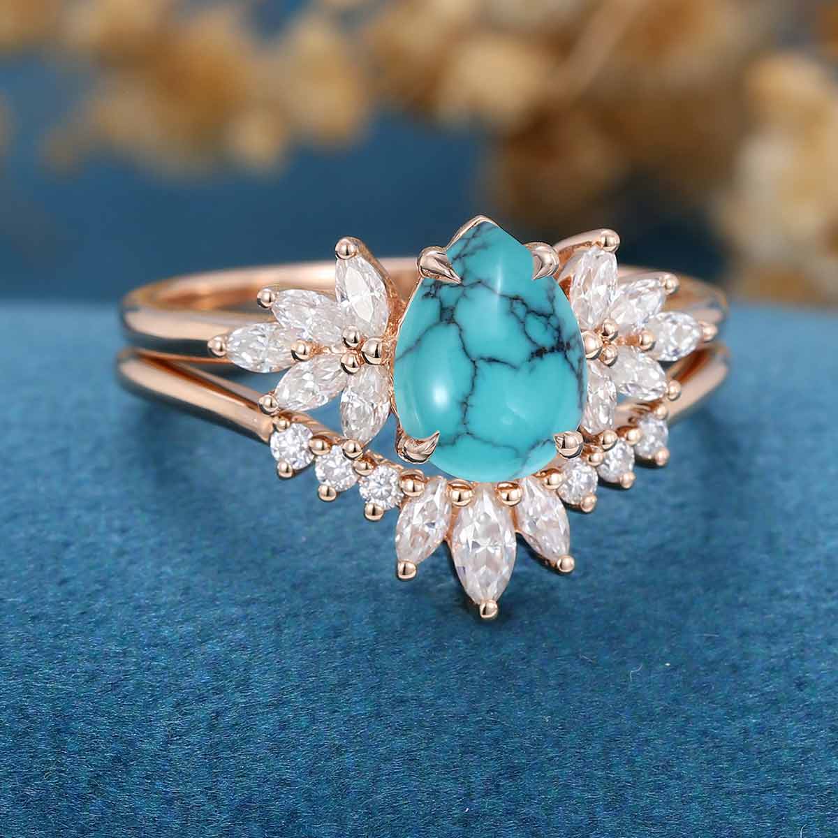 Pear cut Turquoise Cluster Engagement ring Bridal Set - Image 5