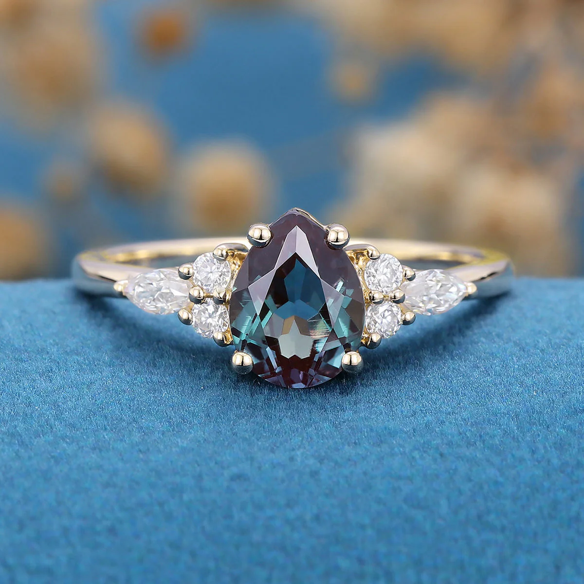 Pear cut Lab Alexandrite Engagement ring for Women - Image 8
