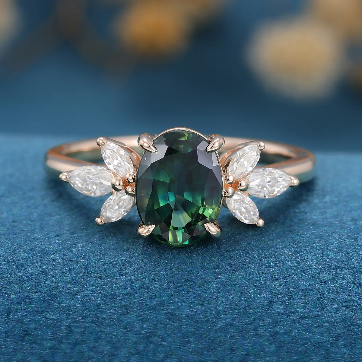 Oval cut Blue-Green Sapphire Cluster Engagement ring - Image 9