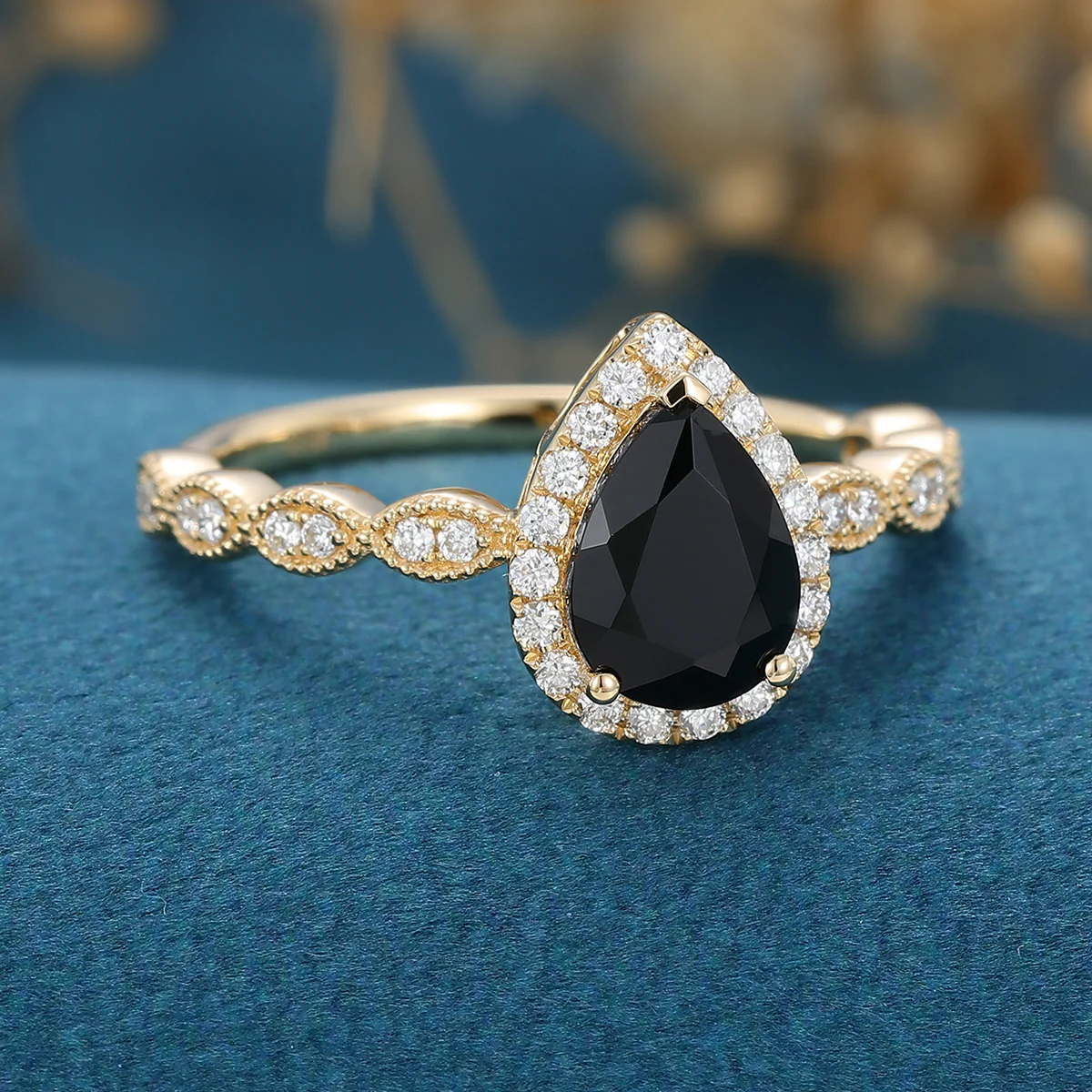 Pear cut Black Onyx  Engagement ring Bridal Set - Image 6