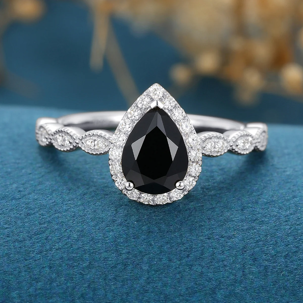 Pear cut Black Onyx  Engagement ring Bridal Set - Image 9