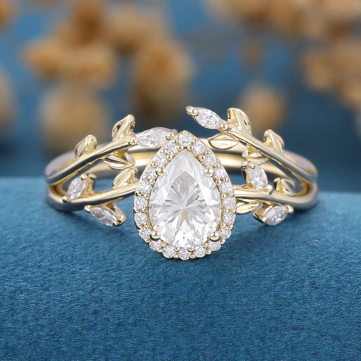 1.25 Carat Pear cut Moissanite leaf Engagement ring Bridal Set - Image 8