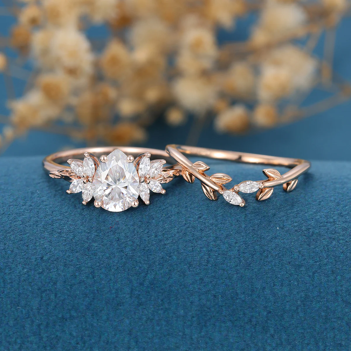 Pear cut Moissanite Cluster Engagement ring Bridal Set - Image 4