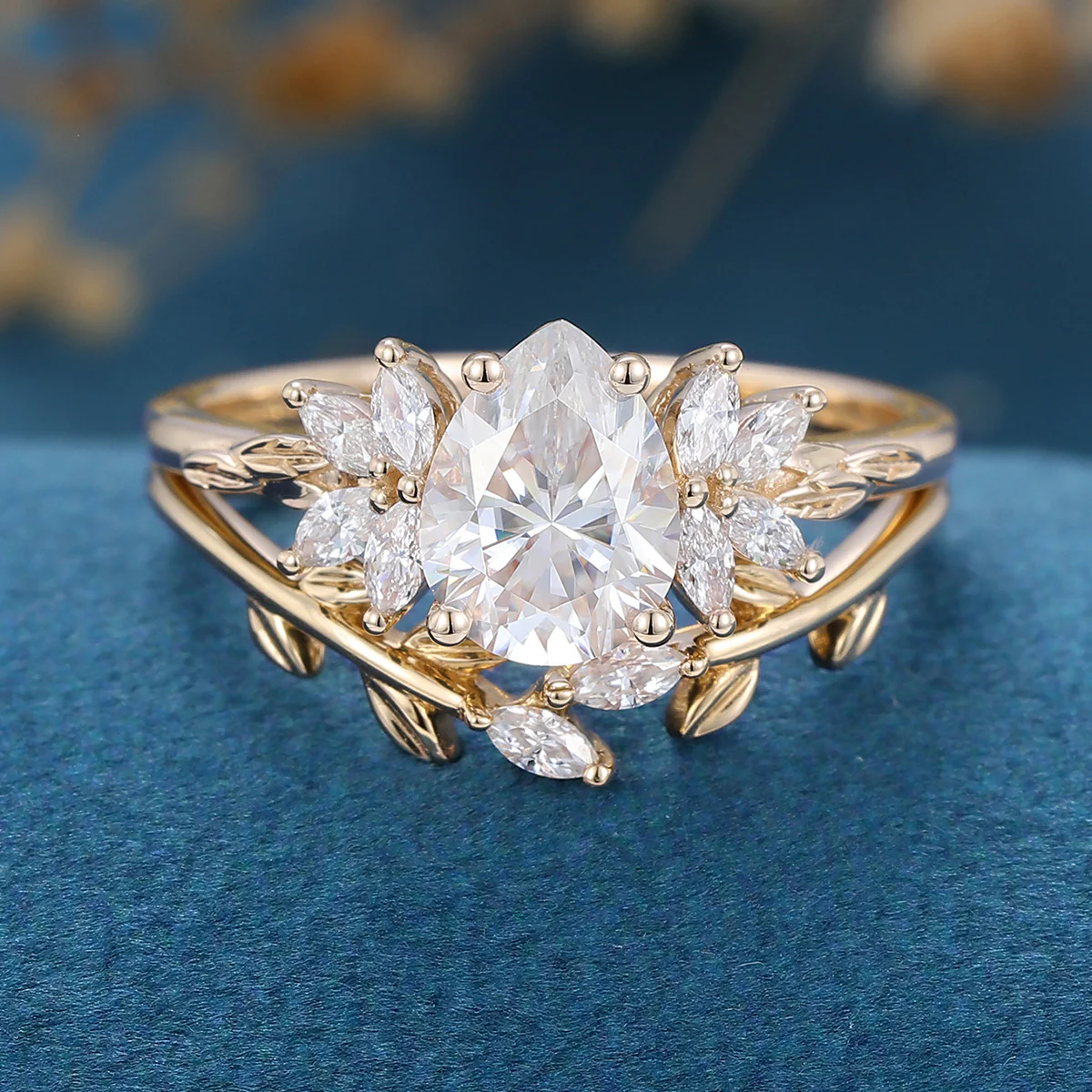 Pear cut Moissanite Cluster Engagement ring Bridal Set - Image 7