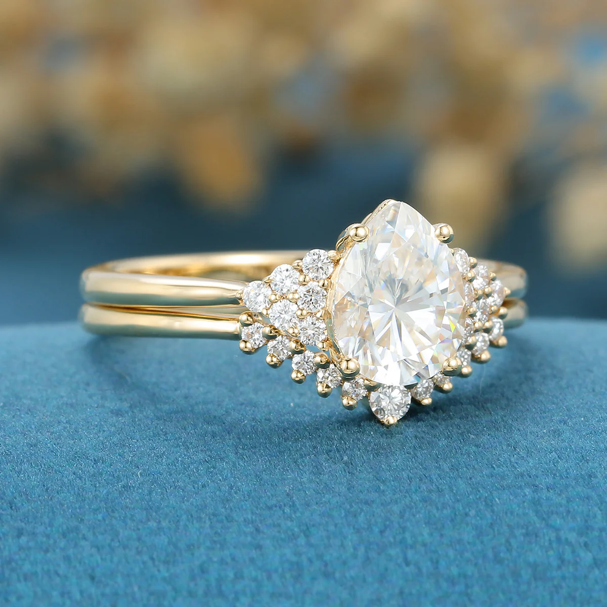 1.2 Carat Vintage Pear shaped Moissanite Engagement ring Bridal Set - Image 5