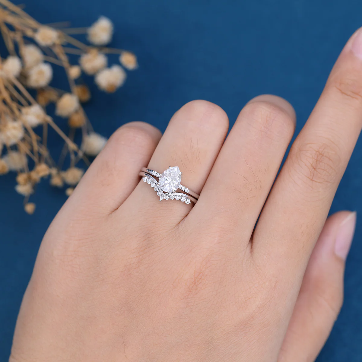Pear cut Moissanite Cluster Engagement ring Bridal Set - Image 2