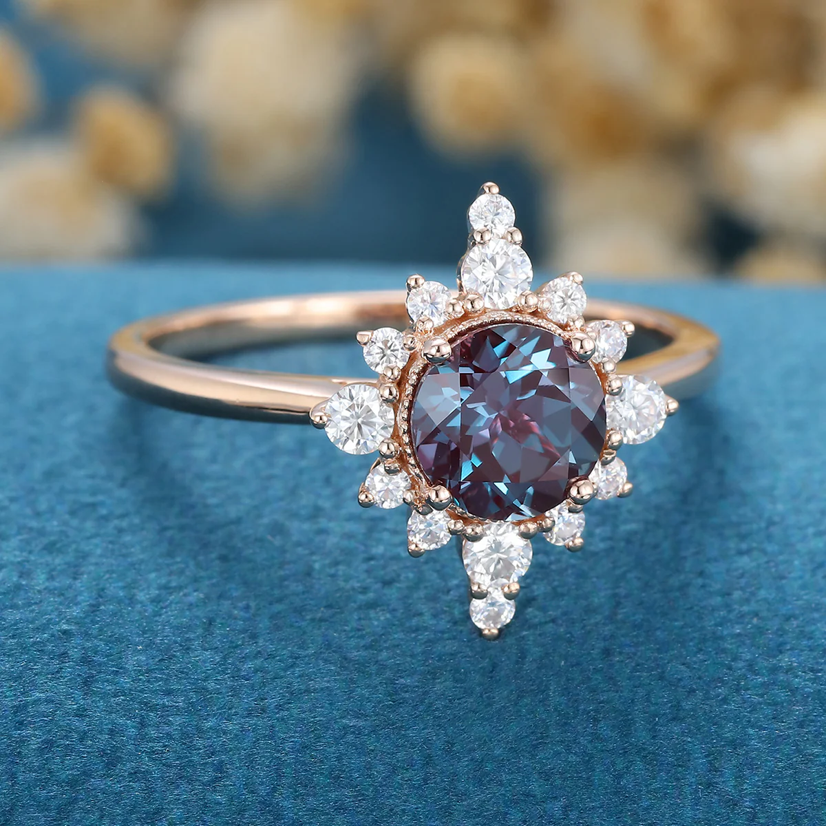 Round cut Alexandrite Halo Diamond Engagement ring - Image 3