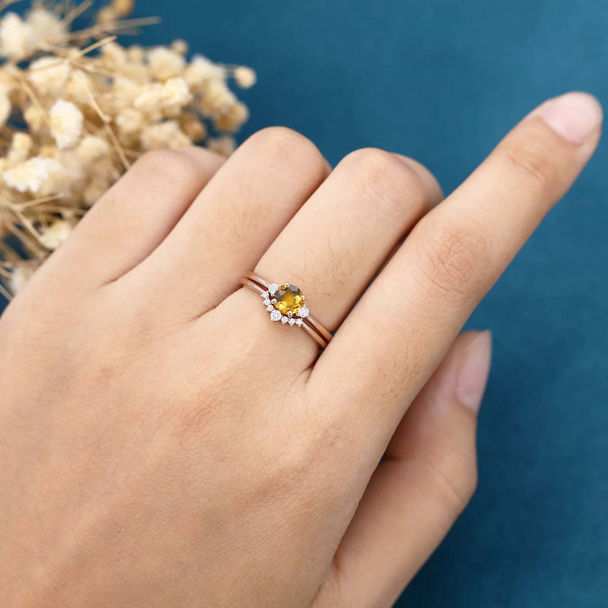 Round cut Citrine Cluster Engagement ring Bridal Set - Image 2