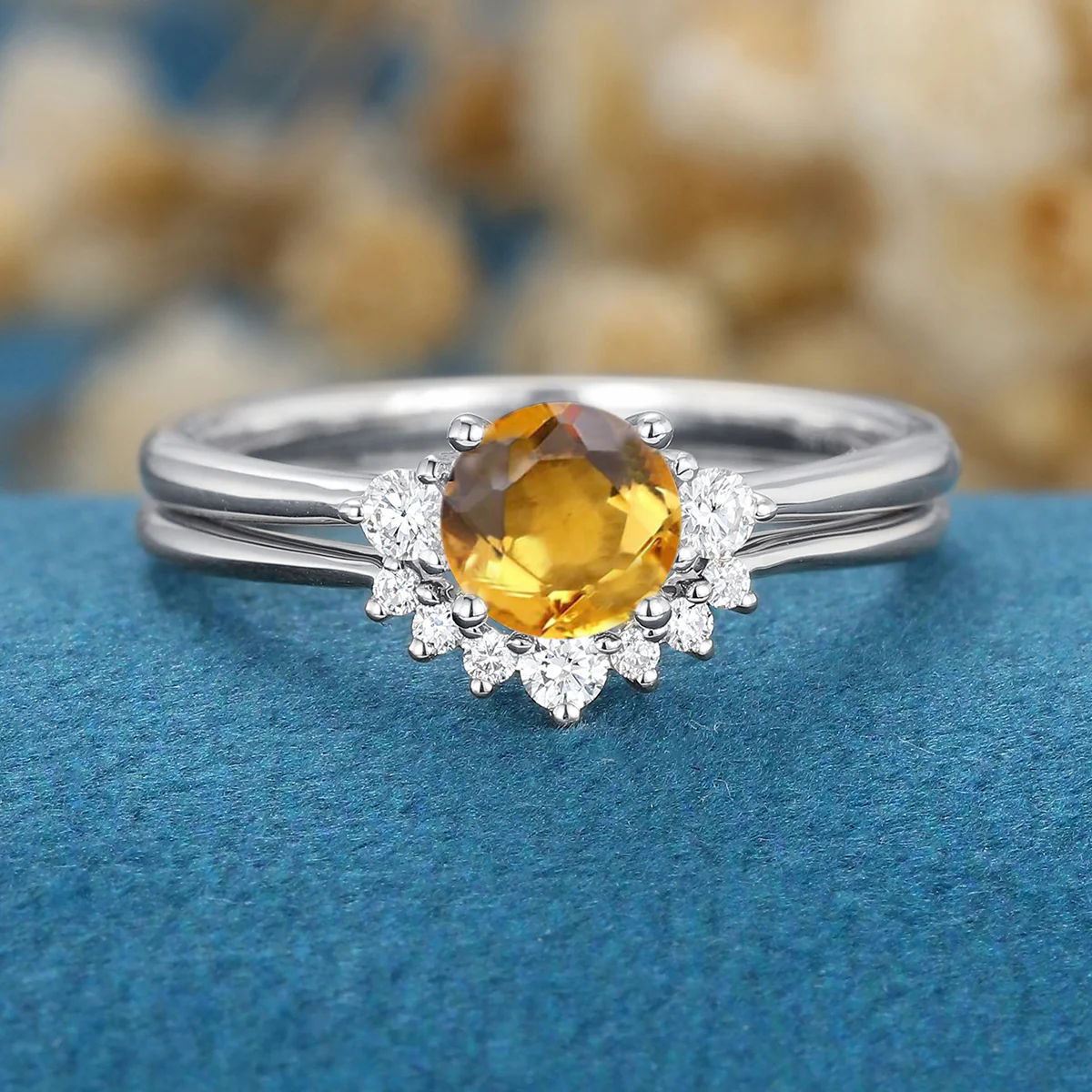 Round cut Citrine Cluster Engagement ring Bridal Set - Image 8