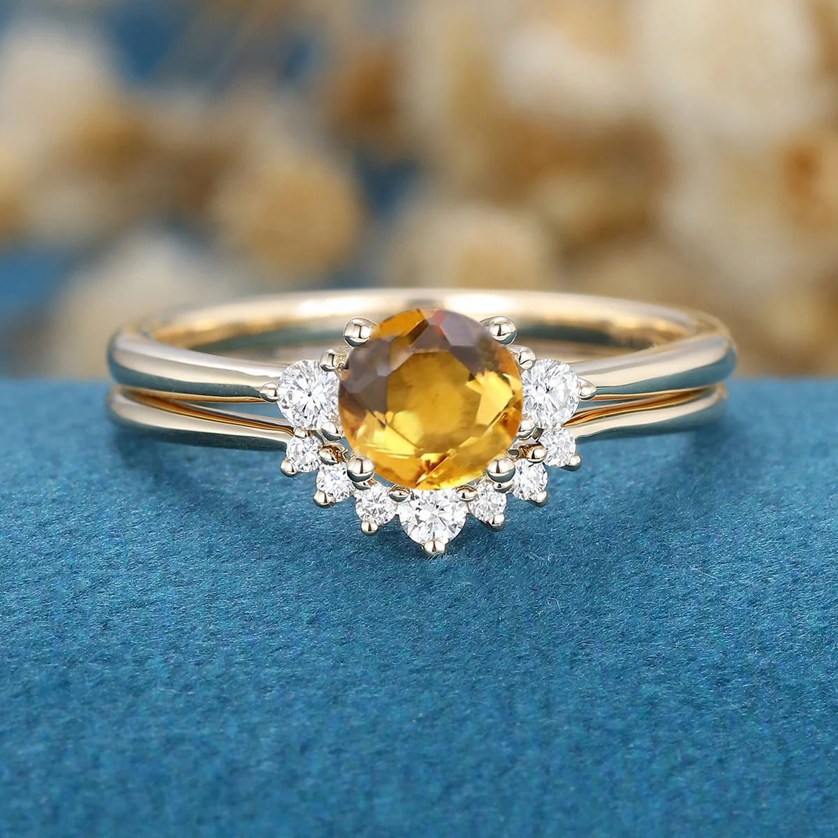 Round cut Citrine Cluster Engagement ring Bridal Set - Image 9
