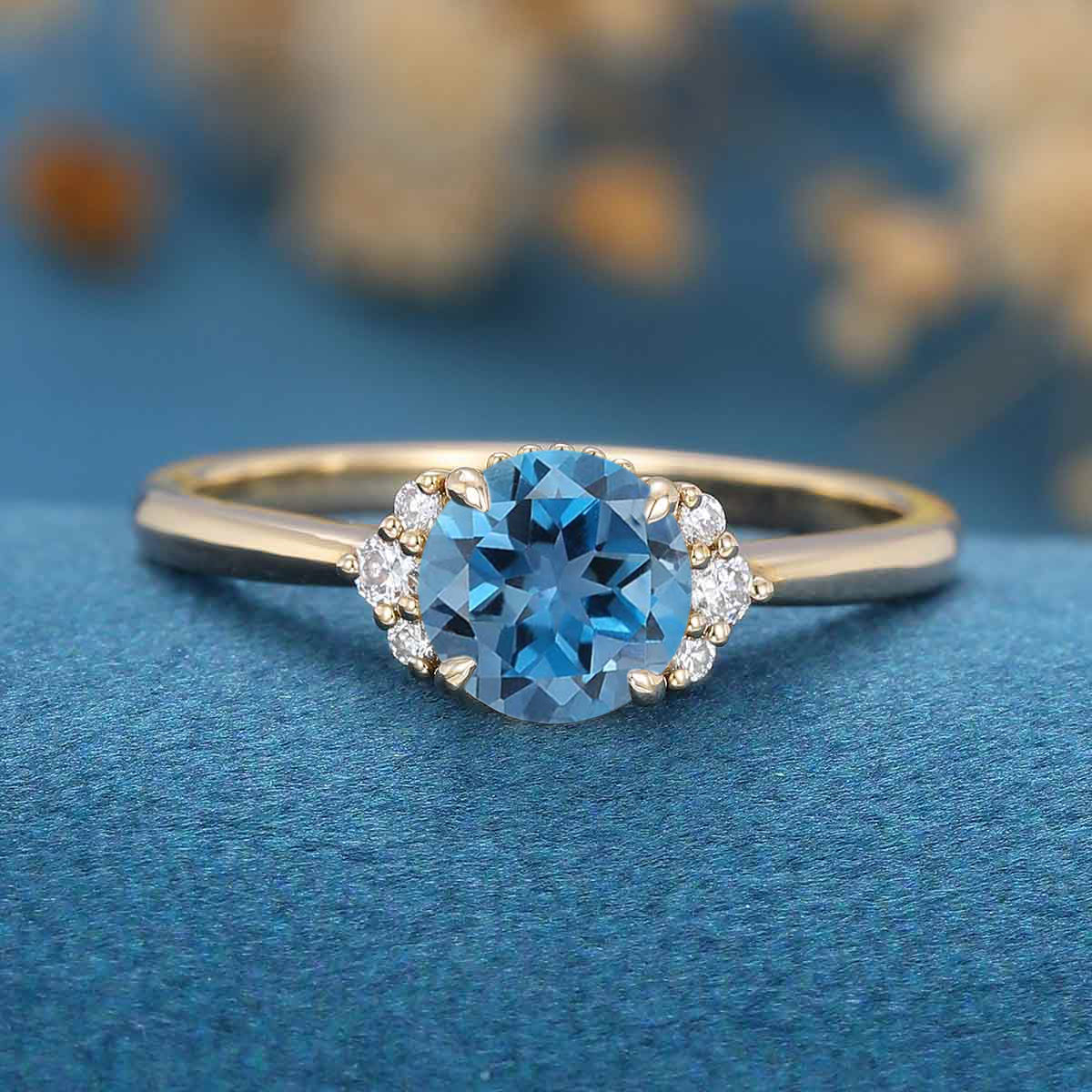 1.0Carat Round cut London Blue Topaz Engagement ring - Image 8