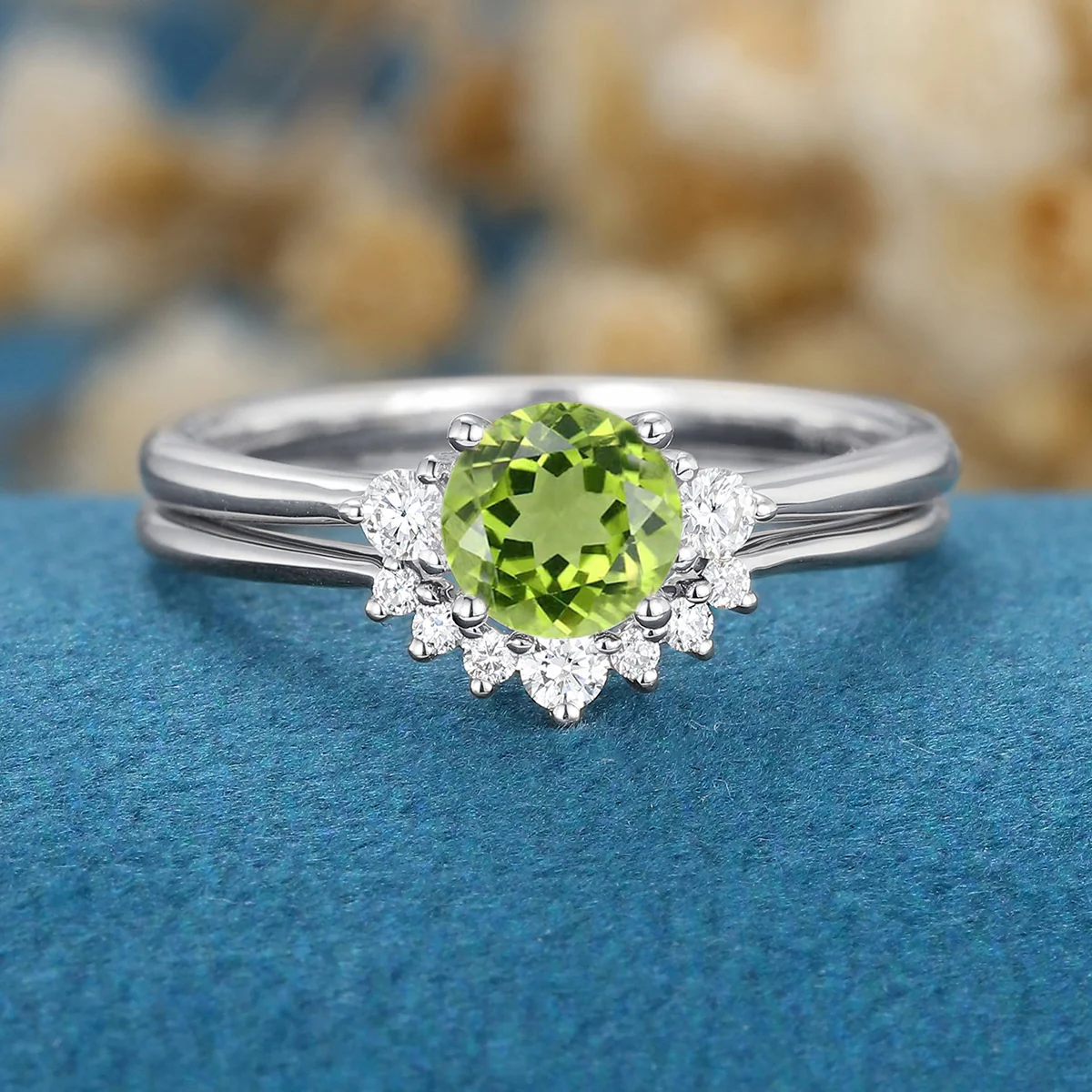 Round cut Olivine Cluster Engagement ring Bridal Set - Image 7