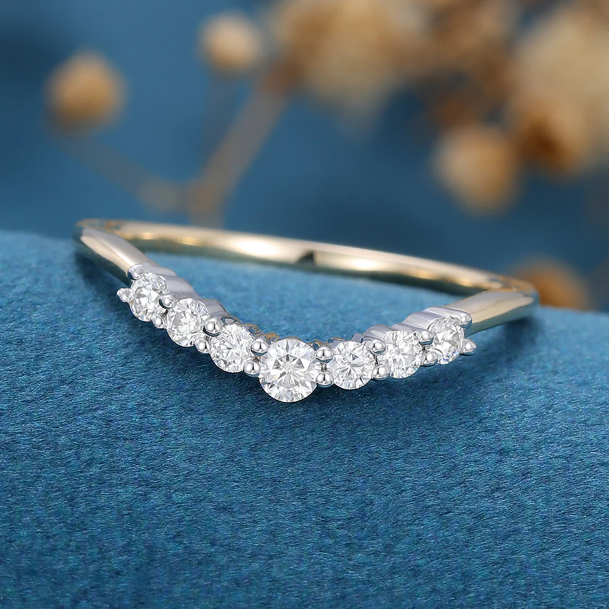 Round cut Moissanite | Diamond Curved Wedding Band Ring - Image 3