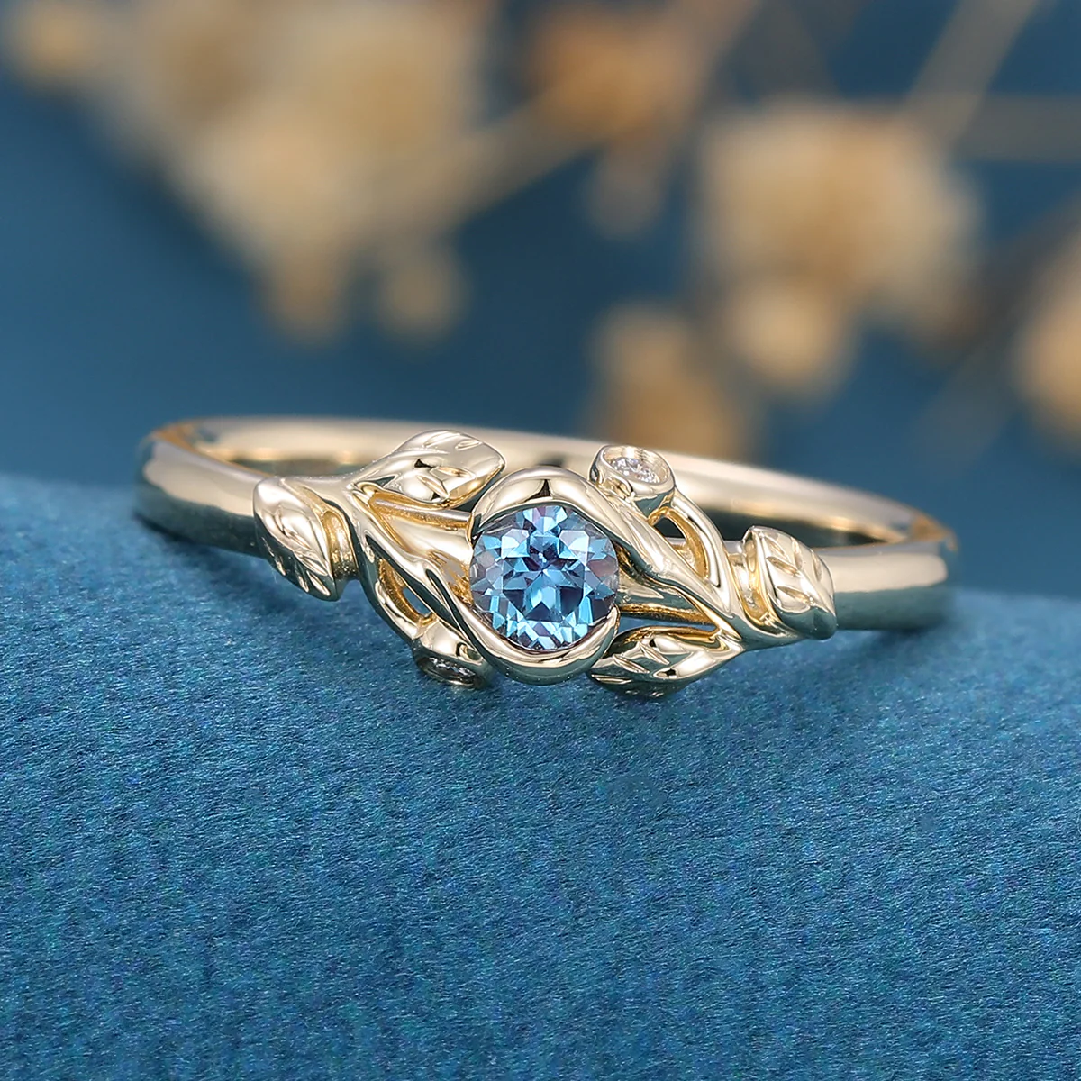 Round cut Lab Alexandrite Cluster Flower Simple Engagement ring - Image 3