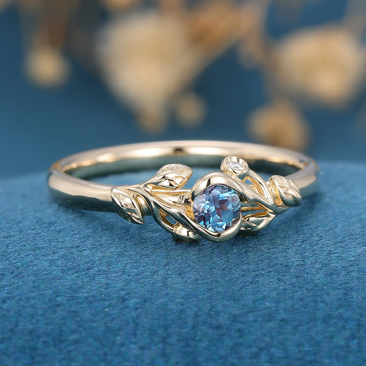 Round cut Lab Alexandrite Cluster Flower Simple Engagement ring - Image 4