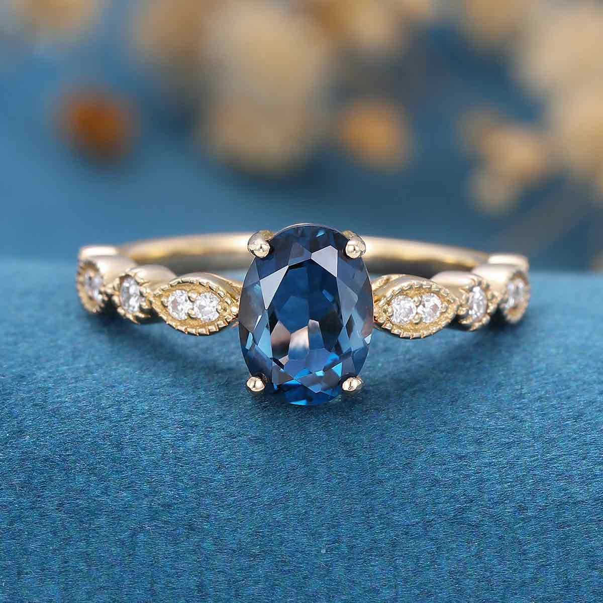 1.6Carat Oval cut London Blue Topaz Engagement ring - Image 8