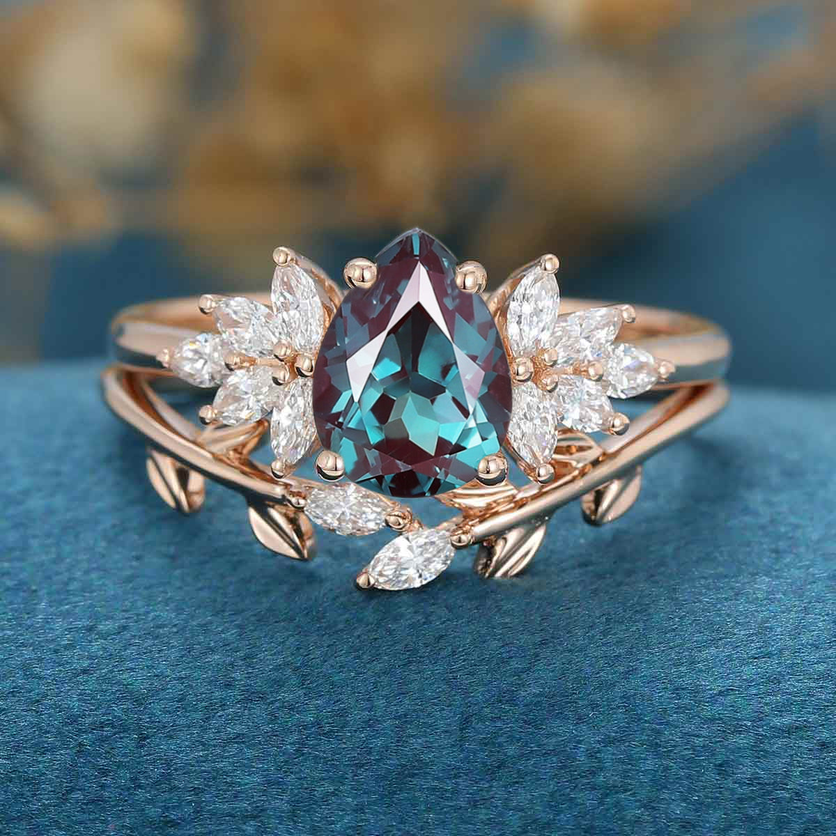 Pear cut Lab Alexandrite Engagement ring Bridal Set - Image 10