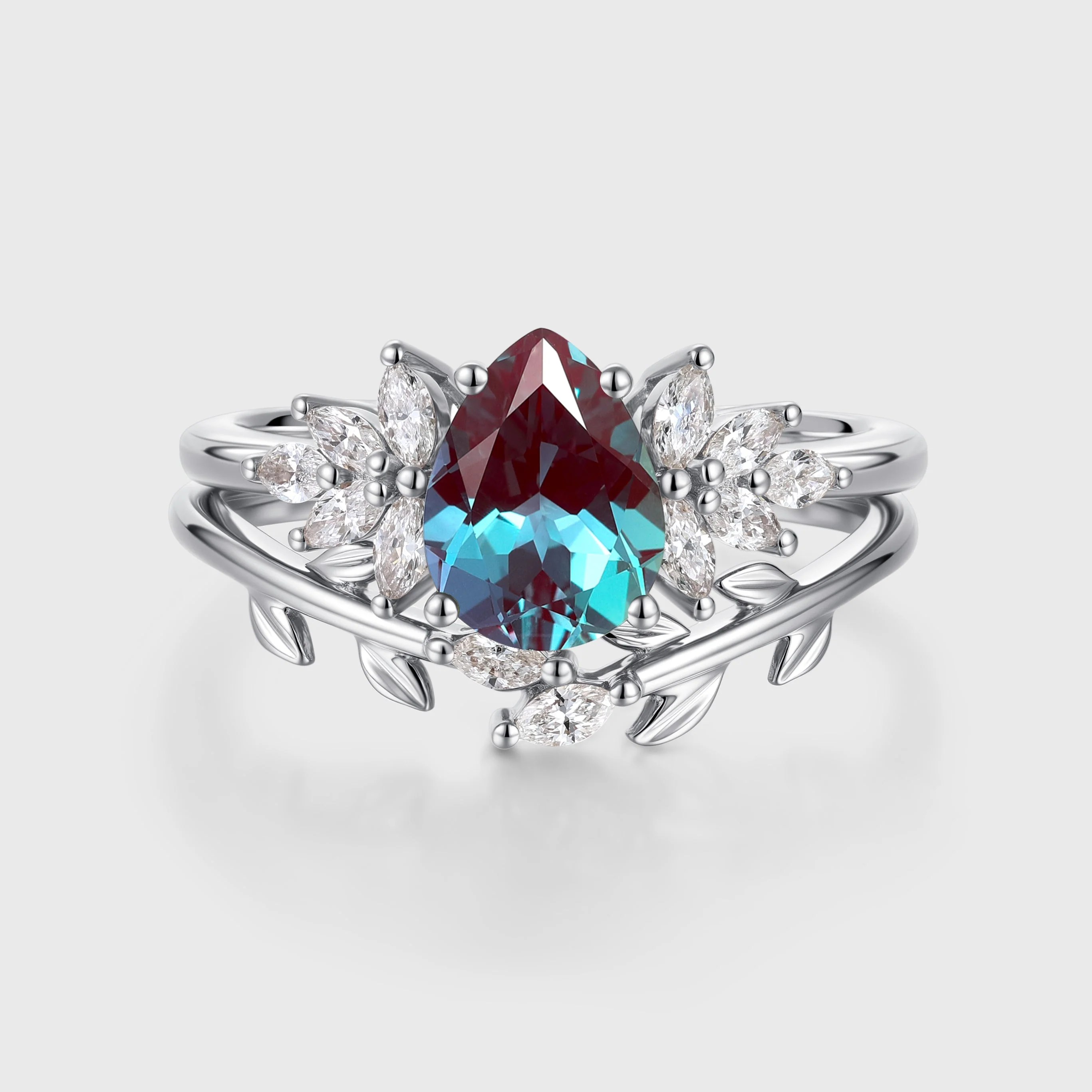 Pear cut Lab Alexandrite Engagement ring Bridal Set - Image 4