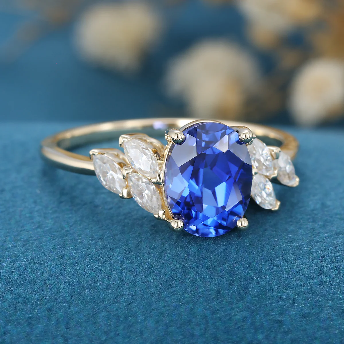 Oval Corn flower sapphire Engagement ring - Image 5